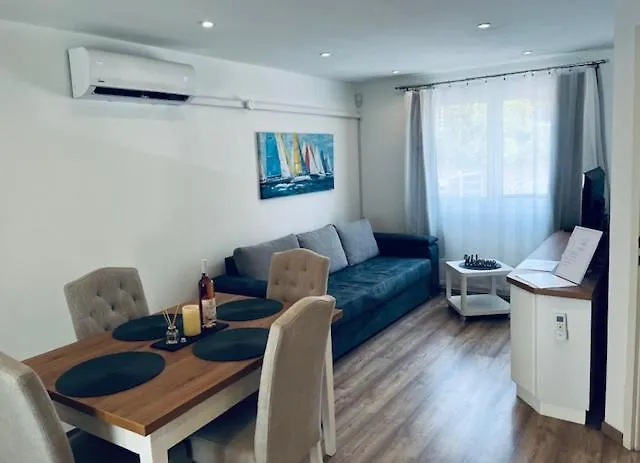 Te Meg En Vendeghaz 加尔多尼